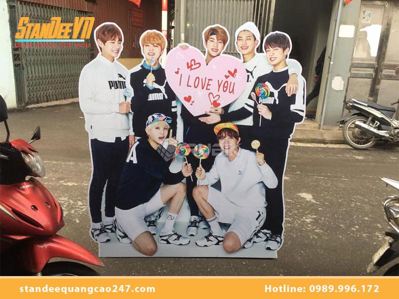 in-standee-hinh-nguoi-tphcm-1-1