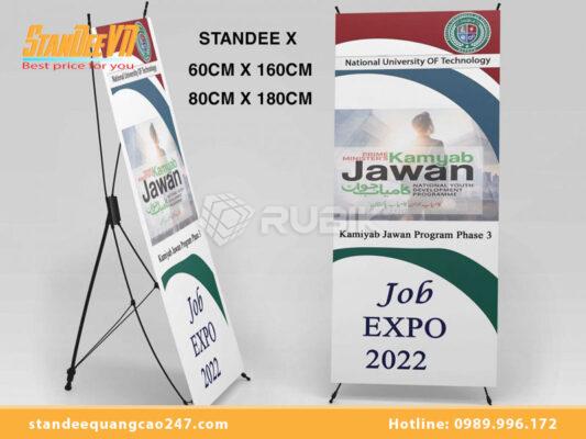 Kích thước standee đứng bao nhiêu là chuẩn?