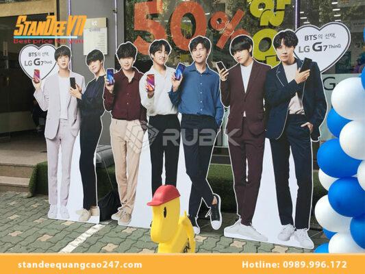 Kích thước standee trong AI