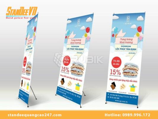 Mẫu standee tưng bừng khai trương