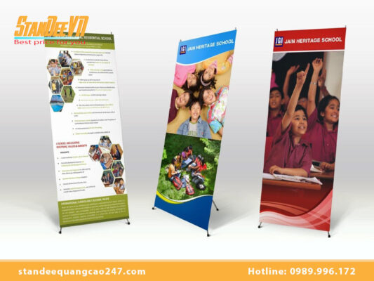 Báo giá standee chân sắt